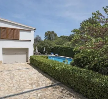 Sleeps 12 Pool Wifi Vila *